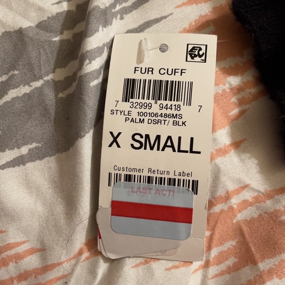 Color block sweater - Picture 5 of 8